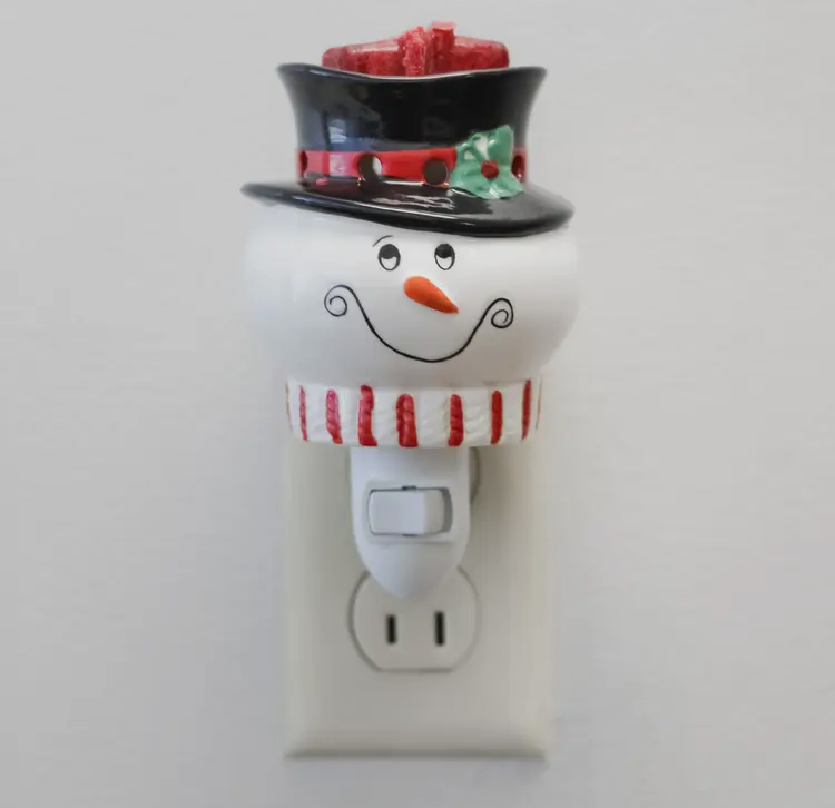 Candles, A Cheerful Giver, Snowman Plug-In Wax Warmer Gift Set